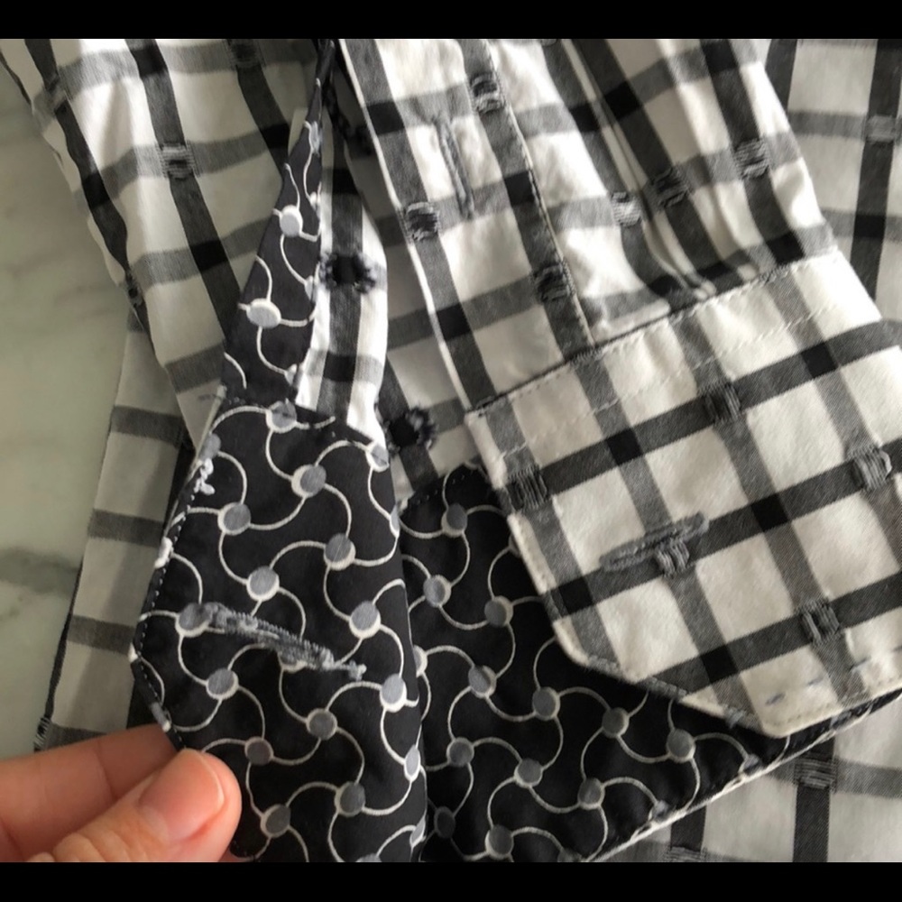 Bugatchi Button Up - image 3